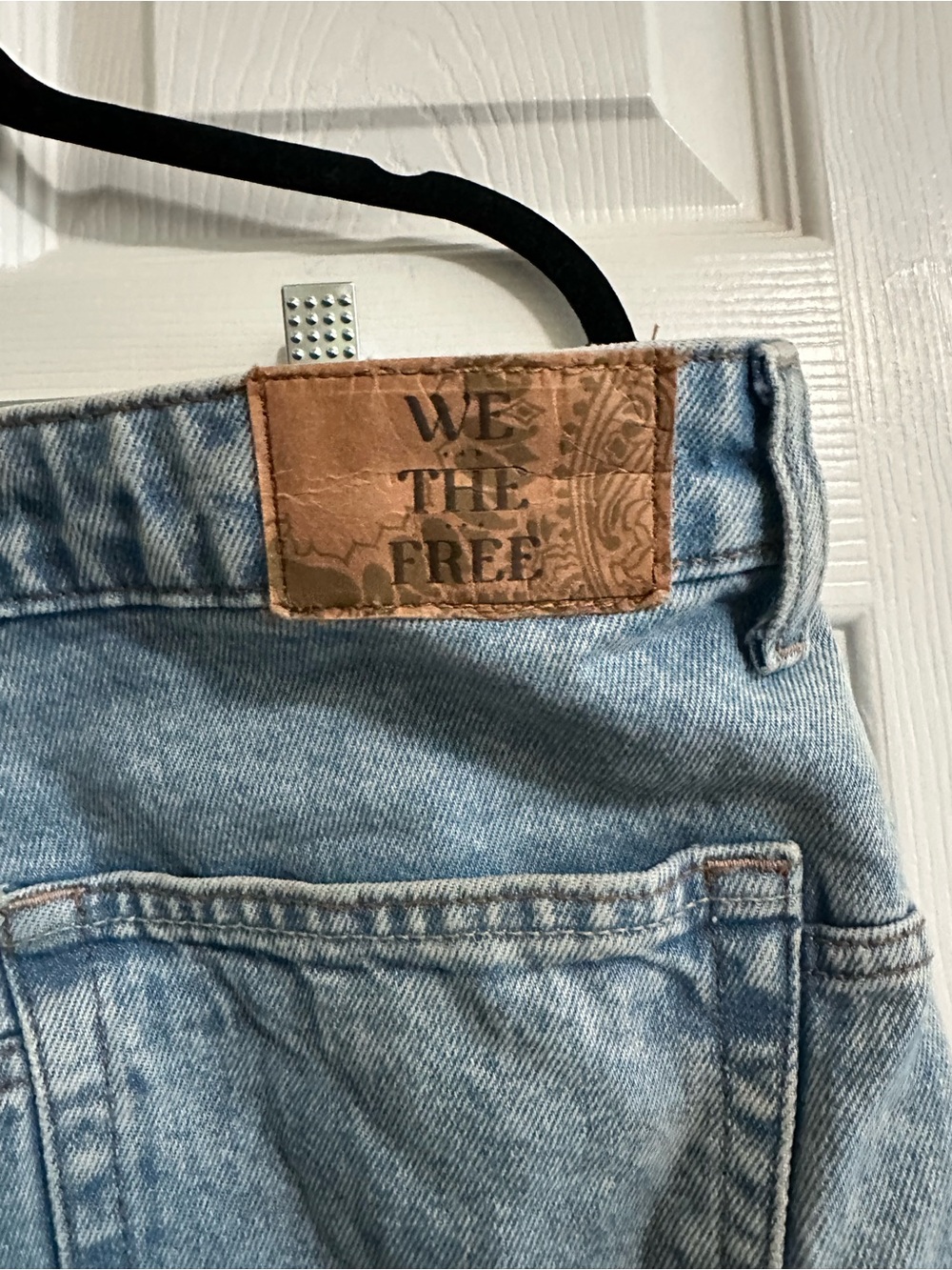 Free People We The Free Deep Trance Dropped Boyfriend Jeans - Button Fly 31 - Picture 7 of 9